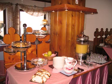 Frühstücksbuffet im Gästehaus Herzog Uhldingen